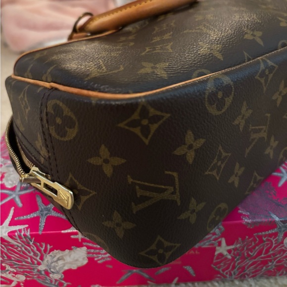 Louis Vuitton Trouville Monogram handbag - Picture 15 of 16